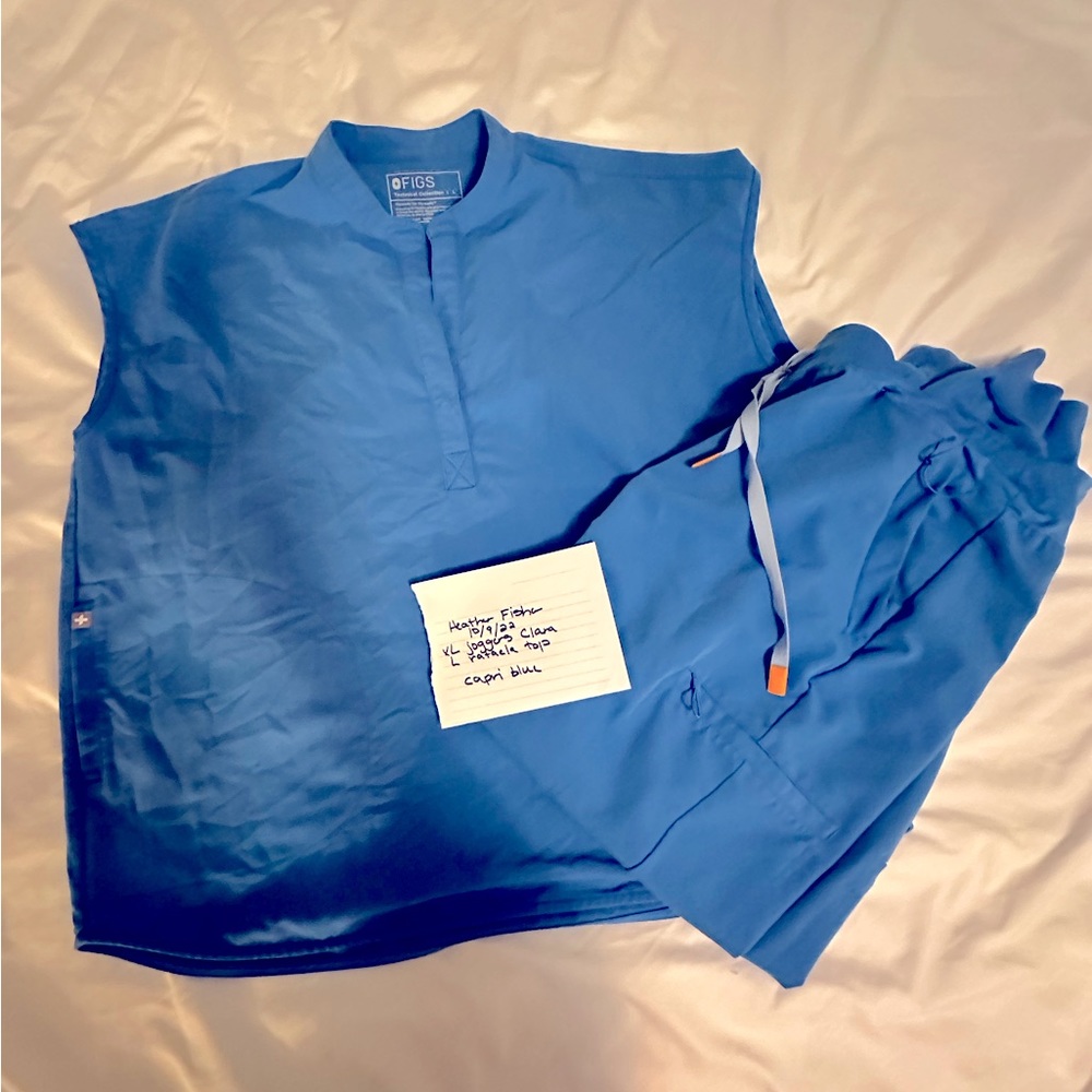 Figs scrubs L/ XL